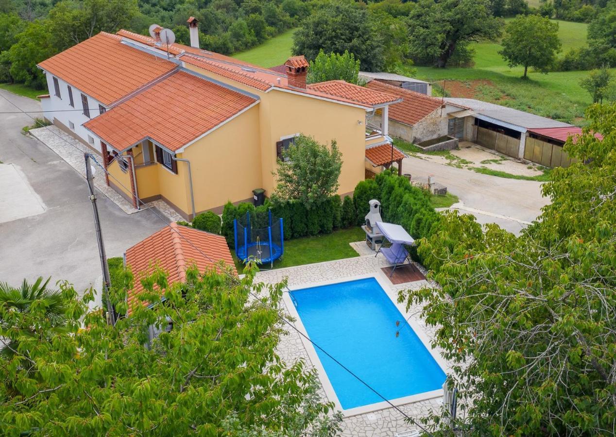 Villa Semy Pazin Kültér fotó